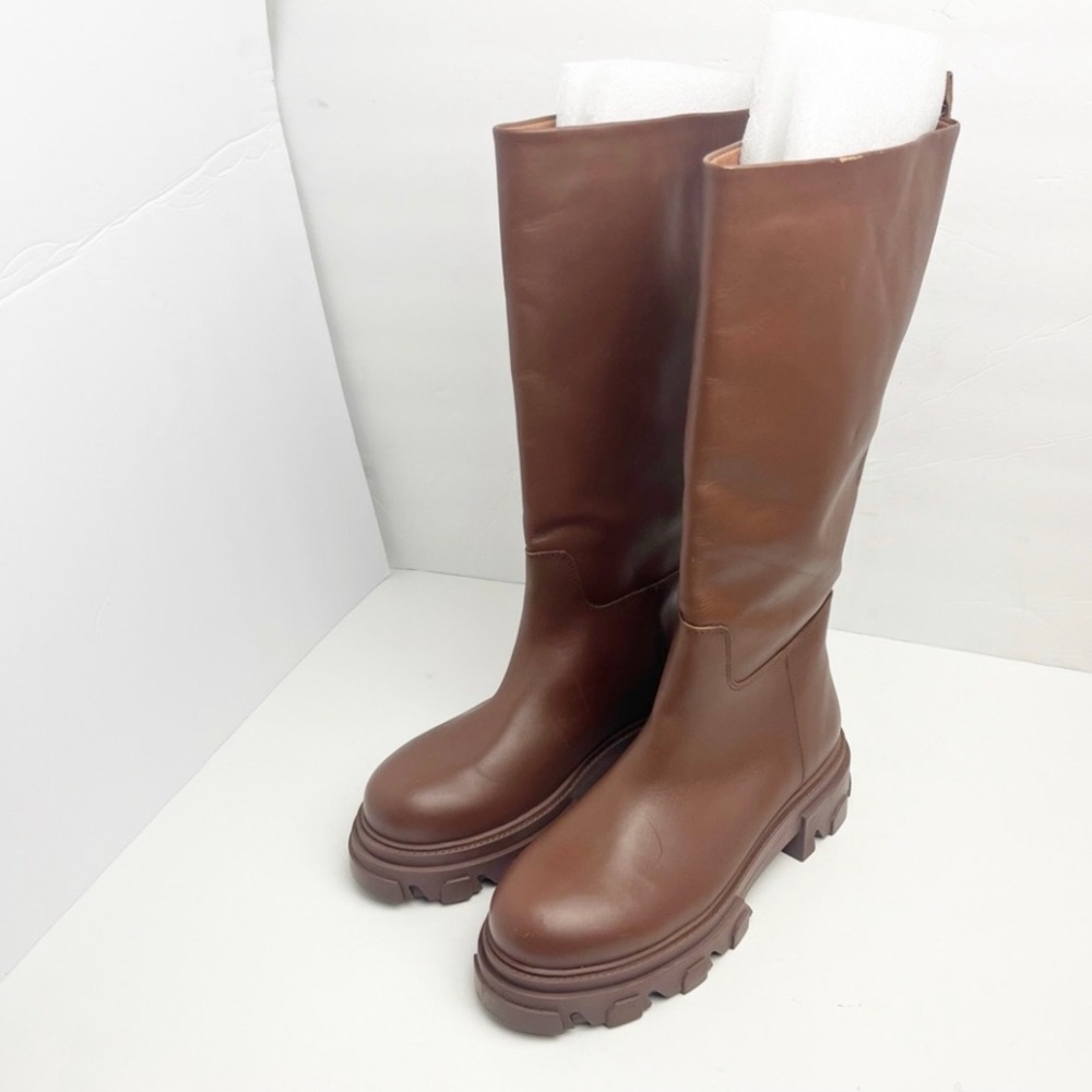 STEVE MADDEN Priority Leather Upper Cognac Knee High Lug Sole Boots, Size 10